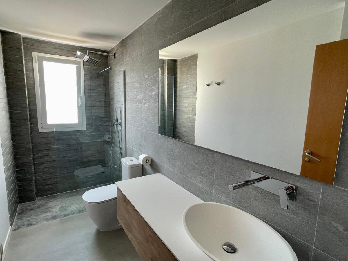 Beautiful Penthouse With Pool And Wonderful Beach View 奥利瓦 外观 照片